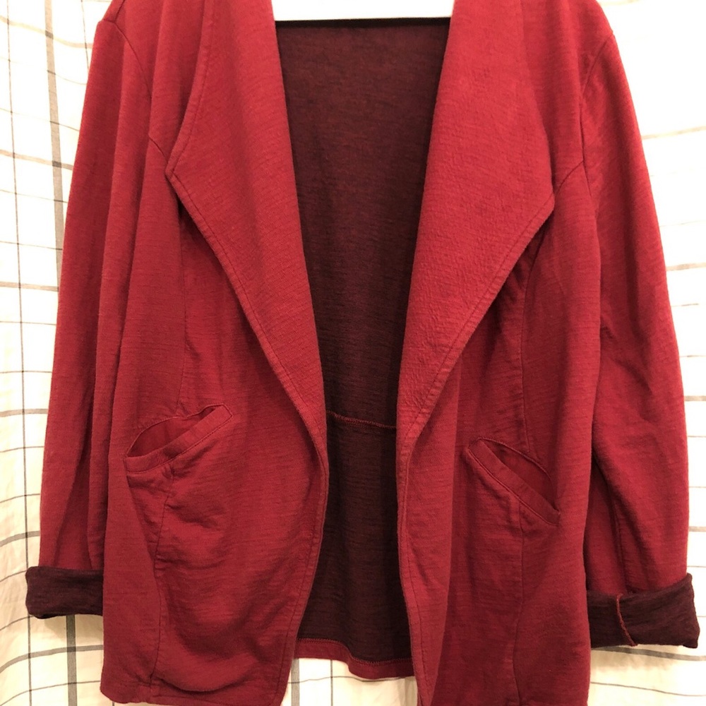 Caslon Burgundy Knit Blazer with drop collar